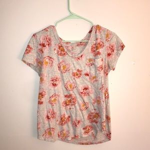 LOFT scoop neck floral tee